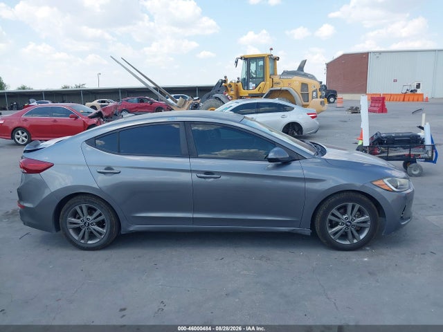 Продажа на аукционе авто 2018 Hyundai Elantra Sel, vin: 5NPD84LF1JH251938, номер лота: 46000484