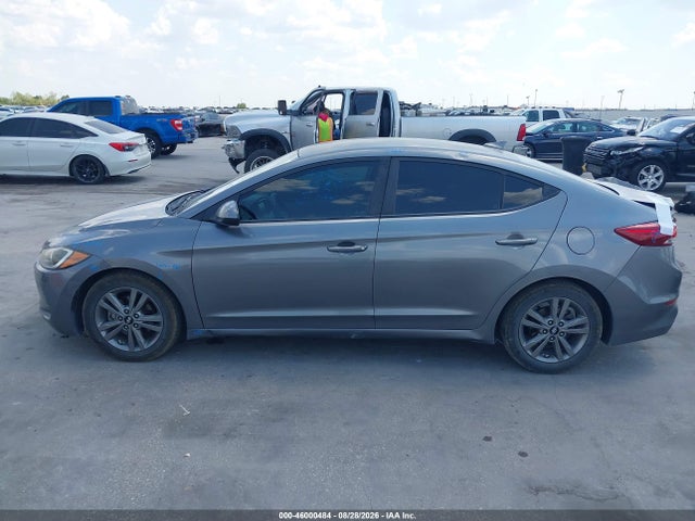 Продажа на аукционе авто 2018 Hyundai Elantra Sel, vin: 5NPD84LF1JH251938, номер лота: 46000484