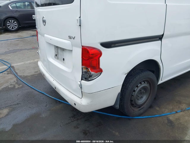 46000500 :رقم المزاد ، 3N6CM0KN4KK698597 vin ، 2019 Nissan Nv200 Sv مزاد بيع