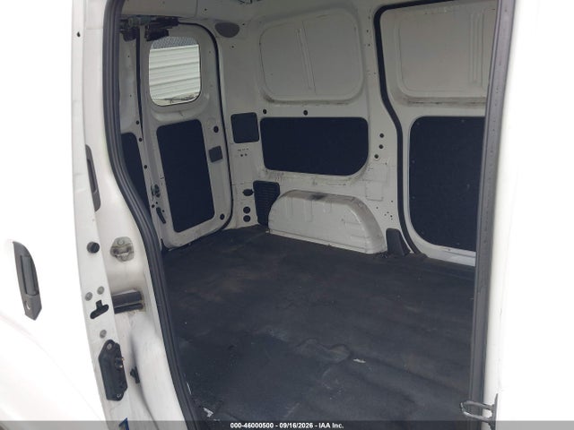 46000500 :رقم المزاد ، 3N6CM0KN4KK698597 vin ، 2019 Nissan Nv200 Sv مزاد بيع