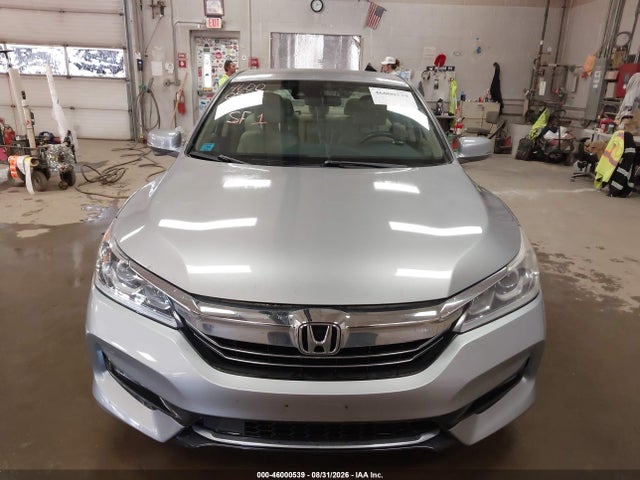 Продажа на аукционе авто 2017 Honda Accord Hybrid, vin: JHMCR6F36HC016266, номер лота: 46000539