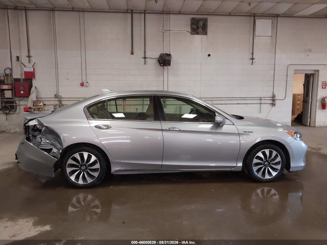 Продажа на аукционе авто 2017 Honda Accord Hybrid, vin: JHMCR6F36HC016266, номер лота: 46000539