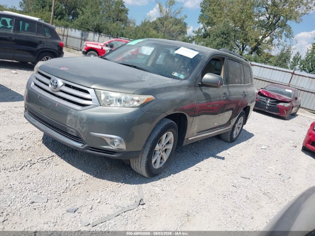 46000556 :رقم المزاد ، 5TDBK3EH7BS074308 vin ، 2011 Toyota Highlander Base V6 مزاد بيع