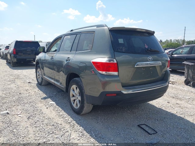 46000556 :رقم المزاد ، 5TDBK3EH7BS074308 vin ، 2011 Toyota Highlander Base V6 مزاد بيع