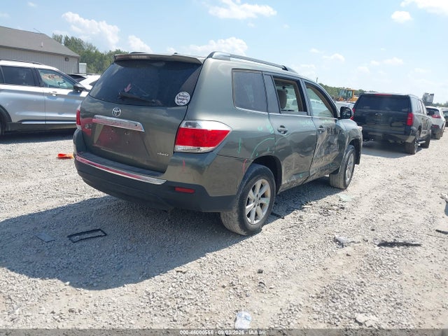 46000556 :رقم المزاد ، 5TDBK3EH7BS074308 vin ، 2011 Toyota Highlander Base V6 مزاد بيع