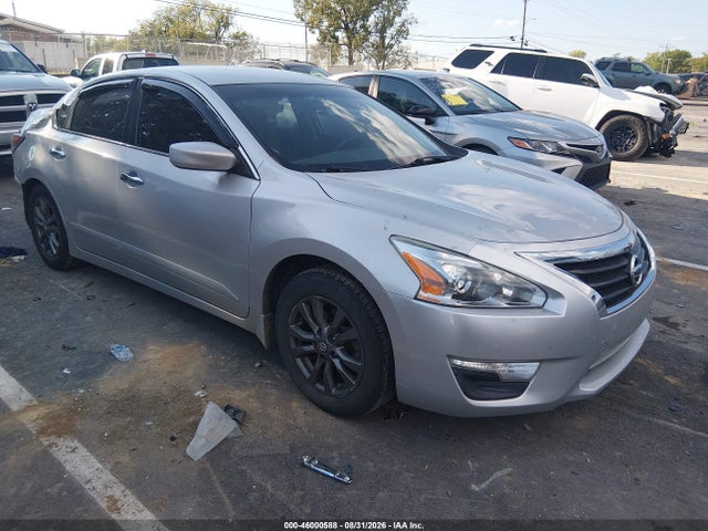 Продаж на аукціоні авто 2015 Nissan Altima 2.5 S, vin: 1N4AL3AP4FC570900, номер лоту: 46000588