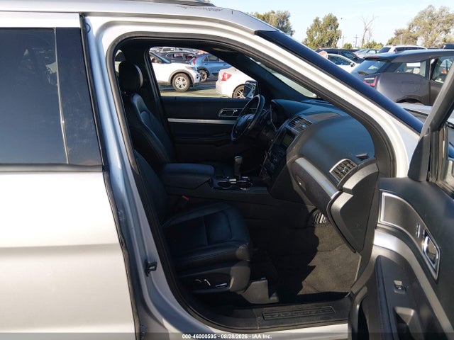 Ford EXPLORER XLT 2017 1FM5K7DH4HGC76981 Image 5