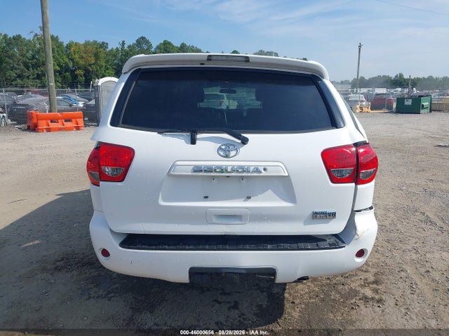 Toyota Sequoia Sr5 5.7l V8 2014 5TDBY5G10ES102576 Image 16