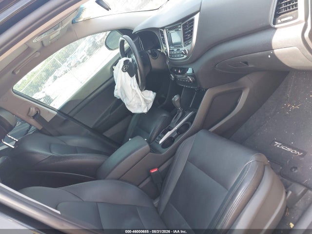 46000685 :رقم المزاد ، KM8J33A23HU524420 vin ، 2017 Hyundai Tucson Night مزاد بيع