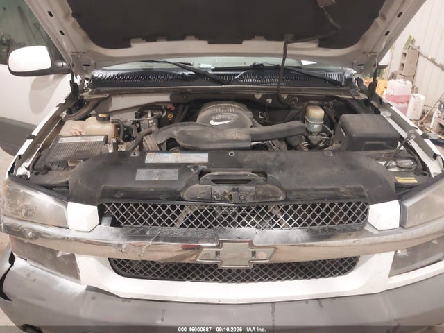 Продаж на аукціоні авто 2002 Chevrolet Avalanche 1500, vin: 3GNEK13T82G131632, номер лоту: 46000687