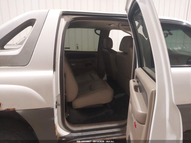 Продаж на аукціоні авто 2002 Chevrolet Avalanche 1500, vin: 3GNEK13T82G131632, номер лоту: 46000687