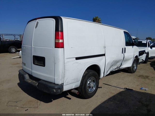 46000709 :رقم المزاد ، 1GCWGFCA9C1168182 vin ، 2012 Chevrolet Express 2500 Work Van مزاد بيع