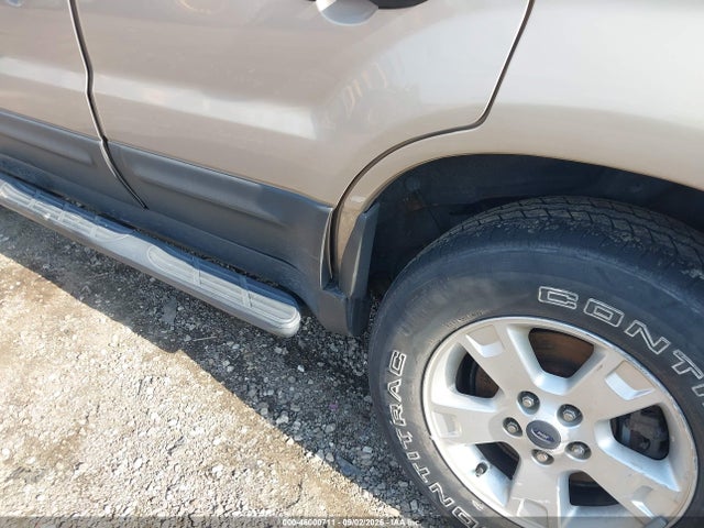 46000711 :رقم المزاد ، 1FMYU931X7KB20124 vin ، 2007 Ford Escape Xlt/xlt Sport مزاد بيع