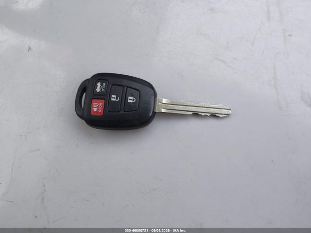 46000721 :رقم المزاد ، 4T4BF1FK7CR227741 vin ، 2012 Toyota Camry Le مزاد بيع
