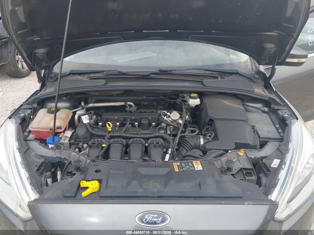 46000735 :رقم المزاد ، 1FADP3N20HL243557 vin ، 2017 Ford Focus Titanium مزاد بيع