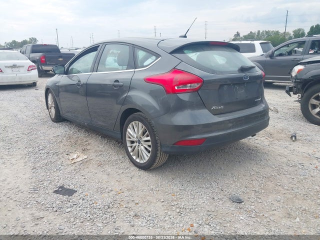 46000735 :رقم المزاد ، 1FADP3N20HL243557 vin ، 2017 Ford Focus Titanium مزاد بيع