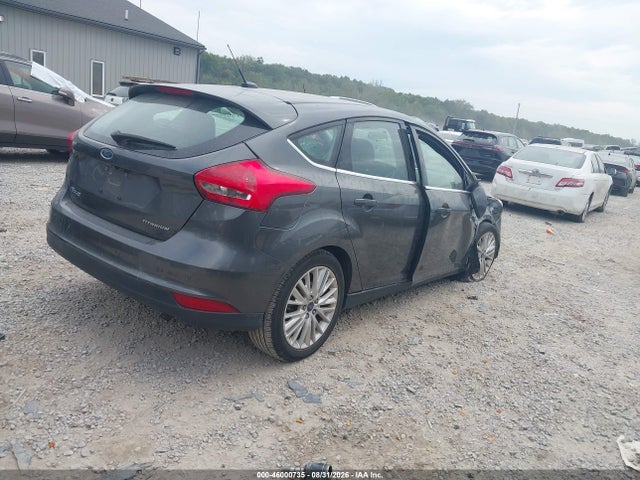 46000735 :رقم المزاد ، 1FADP3N20HL243557 vin ، 2017 Ford Focus Titanium مزاد بيع
