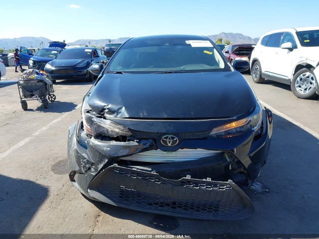 46000738 :رقم المزاد ، 5YFHPMAEXNP300819 vin ، 2022 Toyota Corolla Le مزاد بيع
