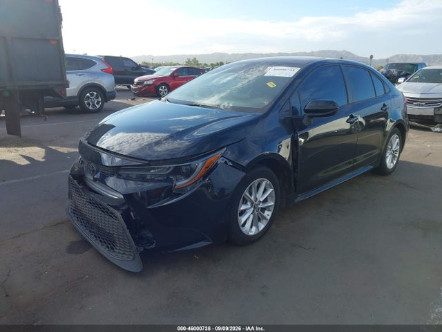 46000738 :رقم المزاد ، 5YFHPMAEXNP300819 vin ، 2022 Toyota Corolla Le مزاد بيع