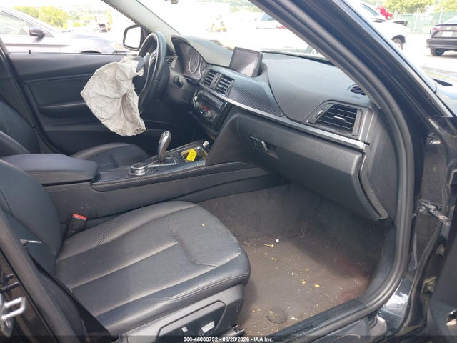2015 Bmw 328i მანქანა იყიდება აუქციონზე, vin: WBA3A5C54FF607004, აუქციონის ნომერი: 46000792