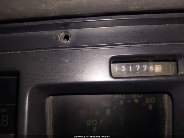 46000836 :رقم المزاد ، 1G1YY2184K5100760 vin ، 1989 Chevrolet Corvette مزاد بيع