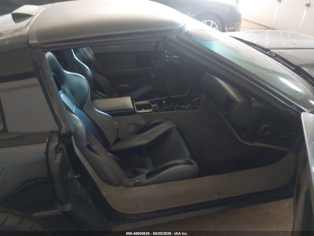 46000836 :رقم المزاد ، 1G1YY2184K5100760 vin ، 1989 Chevrolet Corvette مزاد بيع