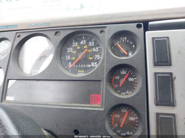 Продажа на аукционе авто 1998 Freightliner Medium Conventional Fl70, vin: 1FV6HLAC2WH956673, номер лота: 46000872