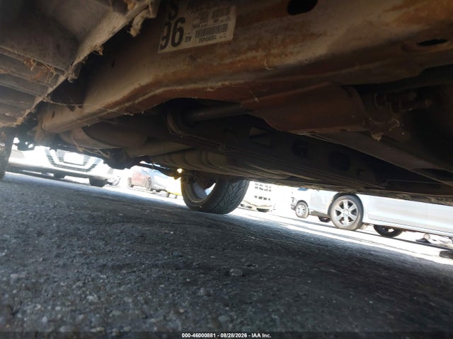 46000881 :رقم المزاد ، 3GKEC16T53G152154 vin ، 2003 Gmc Yukon Xl 1500 Sle مزاد بيع