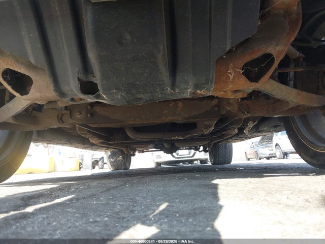 46000881 :رقم المزاد ، 3GKEC16T53G152154 vin ، 2003 Gmc Yukon Xl 1500 Sle مزاد بيع