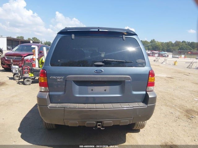 2005 Ford Escape Xlt მანქანა იყიდება აუქციონზე, vin: 1FMYU03115KA84008, აუქციონის ნომერი: 46000906