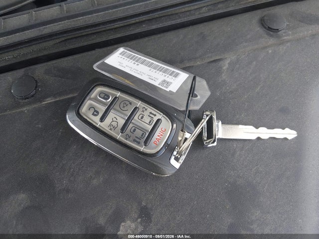 2024 Chrysler Pacifica Hybrid Select მანქანა იყიდება აუქციონზე, vin: 2C4RC1S78RR121957, აუქციონის ნომერი: 46000910