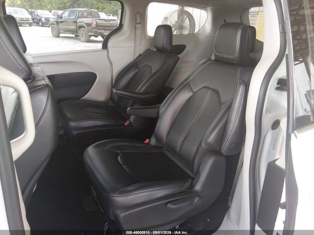 2024 Chrysler Pacifica Hybrid Select მანქანა იყიდება აუქციონზე, vin: 2C4RC1S78RR121957, აუქციონის ნომერი: 46000910