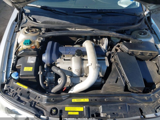 2004 Volvo S60 R მანქანა იყიდება აუქციონზე, vin: YV1RH52Y442420347, აუქციონის ნომერი: 46000912