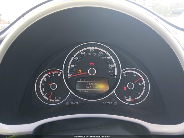 2014 Volkswagen Beetle 2.0t R-line მანქანა იყიდება აუქციონზე, vin: 3VW8T7AT9EM821188, აუქციონის ნომერი: 46000920