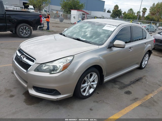 Subaru Legacy 2.5i Premium 2014 4S3BMBC69E3036574 Image 2