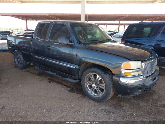 46000953 :رقم المزاد ، 2GTEC19T351349102 vin ، 2005 Gmc Sierra 1500 Sle مزاد بيع