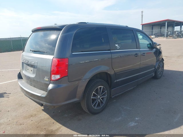 46000955 :رقم المزاد ، 2C4RDGCG4HR806938 vin ، 2017 Dodge Grand Caravan Sxt مزاد بيع
