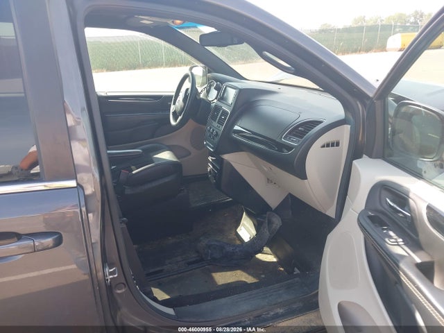 46000955 :رقم المزاد ، 2C4RDGCG4HR806938 vin ، 2017 Dodge Grand Caravan Sxt مزاد بيع