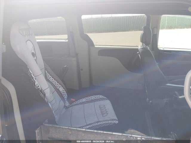 46000955 :رقم المزاد ، 2C4RDGCG4HR806938 vin ، 2017 Dodge Grand Caravan Sxt مزاد بيع