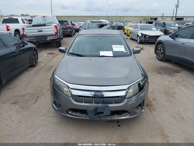 2010 Ford Fusion Hybrid მანქანა იყიდება აუქციონზე, vin: 3FADP0L35AR112545, აუქციონის ნომერი: 46000960