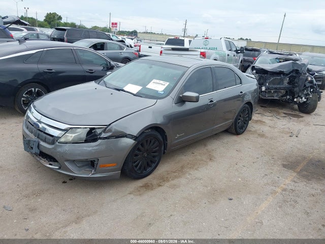 2010 Ford Fusion Hybrid მანქანა იყიდება აუქციონზე, vin: 3FADP0L35AR112545, აუქციონის ნომერი: 46000960