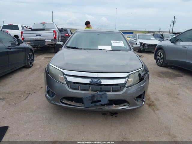 2010 Ford Fusion Hybrid მანქანა იყიდება აუქციონზე, vin: 3FADP0L35AR112545, აუქციონის ნომერი: 46000960