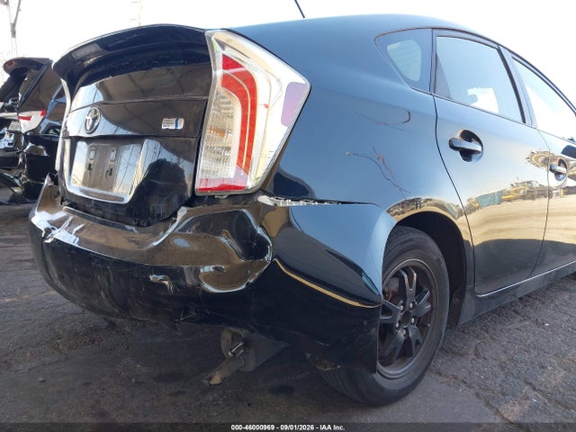2015 Toyota Prius Three მანქანა იყიდება აუქციონზე, vin: JTDKN3DU4F0456228, აუქციონის ნომერი: 46000969