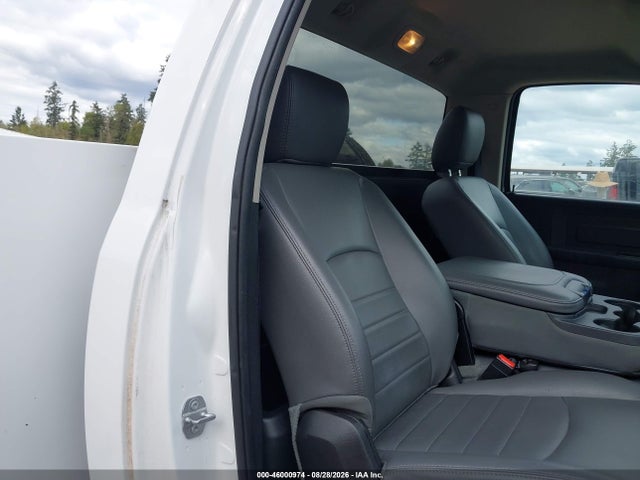 RAM 3500 Chassis Tradesman/slt 2016 3C7WRSAJXGG372747 Image 8