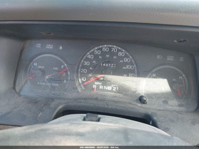 Продаж на аукціоні авто 2005 Ford Crown Victoria, vin: 2FAHP74W05X122104, номер лоту: 46000995