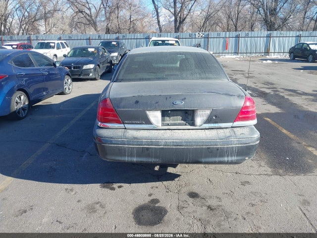 Продаж на аукціоні авто 2005 Ford Crown Victoria, vin: 2FAHP74W05X122104, номер лоту: 46000995