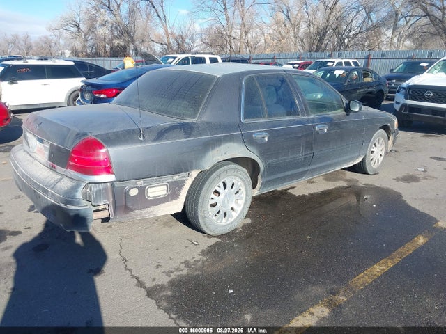 Продаж на аукціоні авто 2005 Ford Crown Victoria, vin: 2FAHP74W05X122104, номер лоту: 46000995