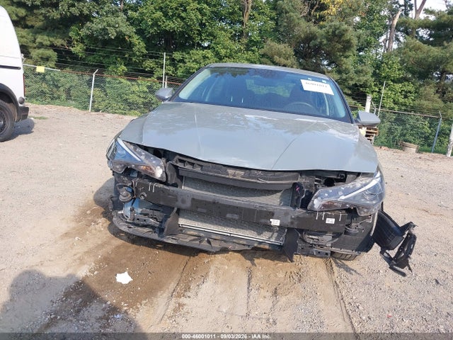 46001011 :رقم المزاد ، KMHLM4AG9MU092966 vin ، 2021 Hyundai Elantra Sel مزاد بيع