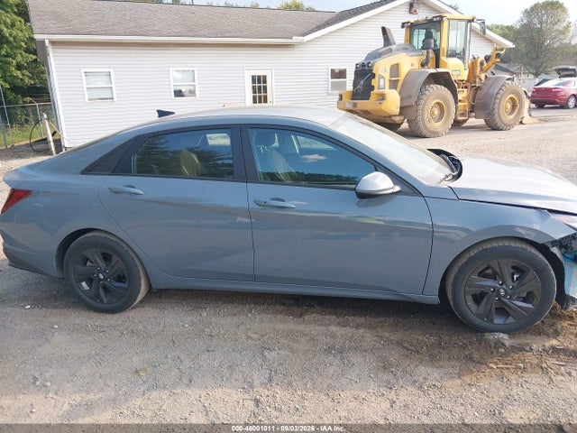 46001011 :رقم المزاد ، KMHLM4AG9MU092966 vin ، 2021 Hyundai Elantra Sel مزاد بيع