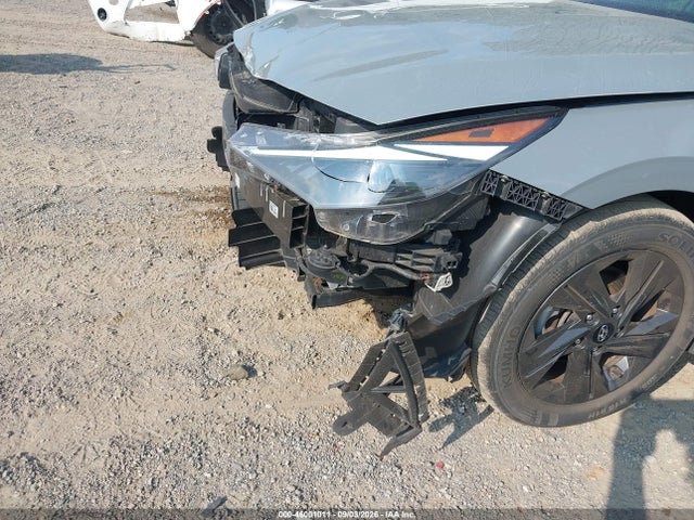 46001011 :رقم المزاد ، KMHLM4AG9MU092966 vin ، 2021 Hyundai Elantra Sel مزاد بيع